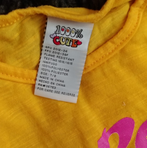 Peace and love t-shirt - Picture 2 of 2